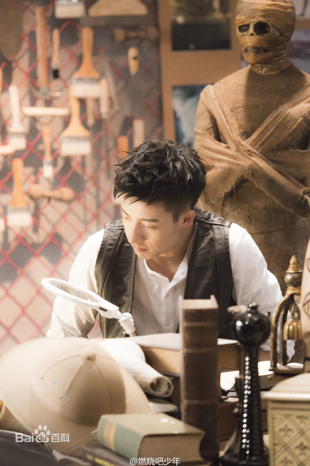 http://www.119127.cn/pics/star/pic/e96b8e6089b140e8ce26f2f53841ffc4.jpg