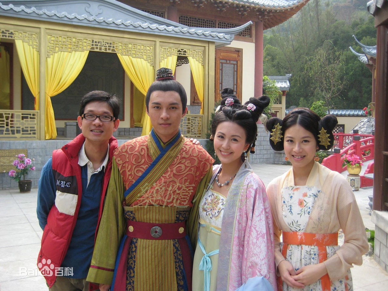 http://www.119127.cn/pics/star/pic/ebb50ae0b24a69252e4d057f75e914e9.jpg