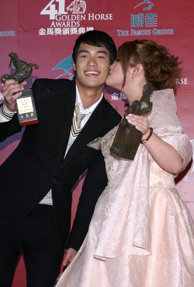 http://www.119127.cn/pics/star/pic/ebe7/673ae4bd1b67f7bca736ef797b4e.jpg