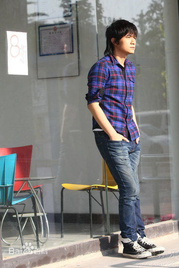 http://www.119127.cn/pics/star/pic/ee1951ebf9863748ce65bf090935c9b1.jpg