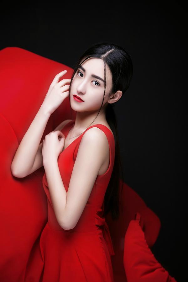 http://www.119127.cn/pics/star/pic/ee38811b8eda06207f3bb406b40ff42e.jpg