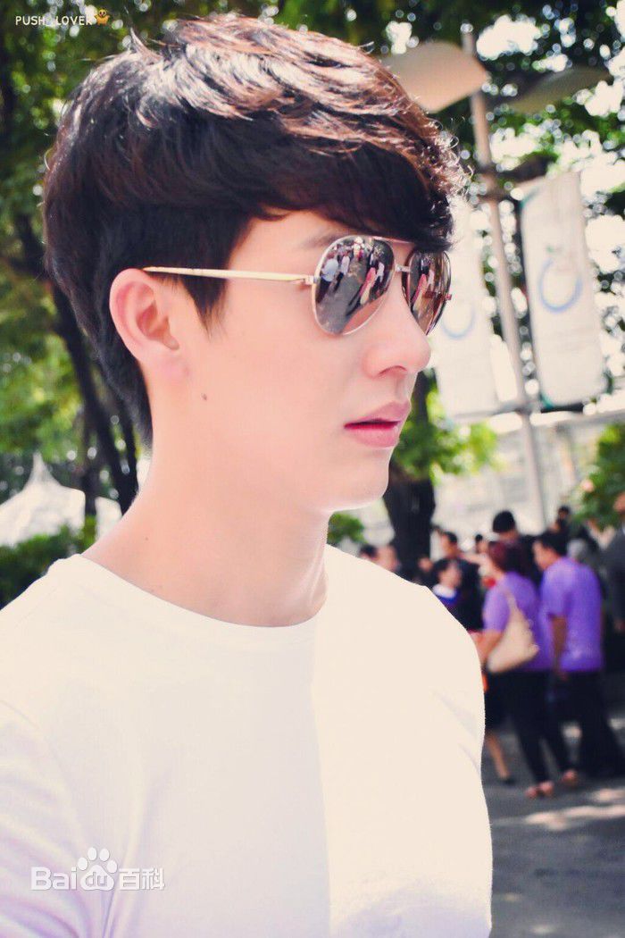 http://www.119127.cn/pics/star/pic/f05eefb859175521f03c0c694c54a117.jpg