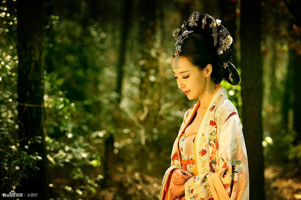 http://www.119127.cn/pics/star/pic/f084a2be7e703a6b5297714c3f479daa.jpg