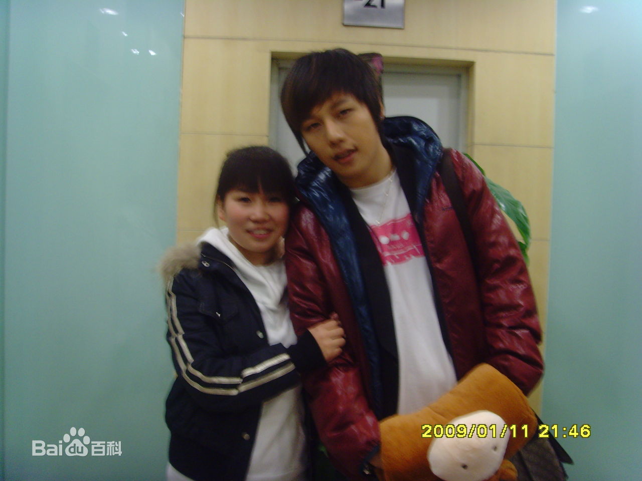 http://www.119127.cn/pics/star/pic/f0948effa8c2596791d7c197d89dba38.jpg