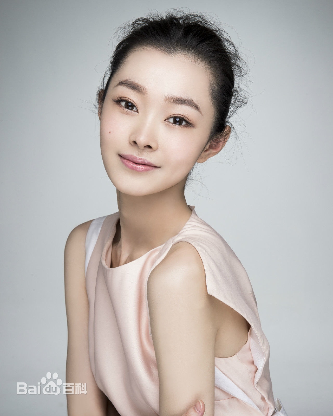 http://www.119127.cn/pics/star/pic/f0c50523bb3b014650105dbd74ef613d.jpg