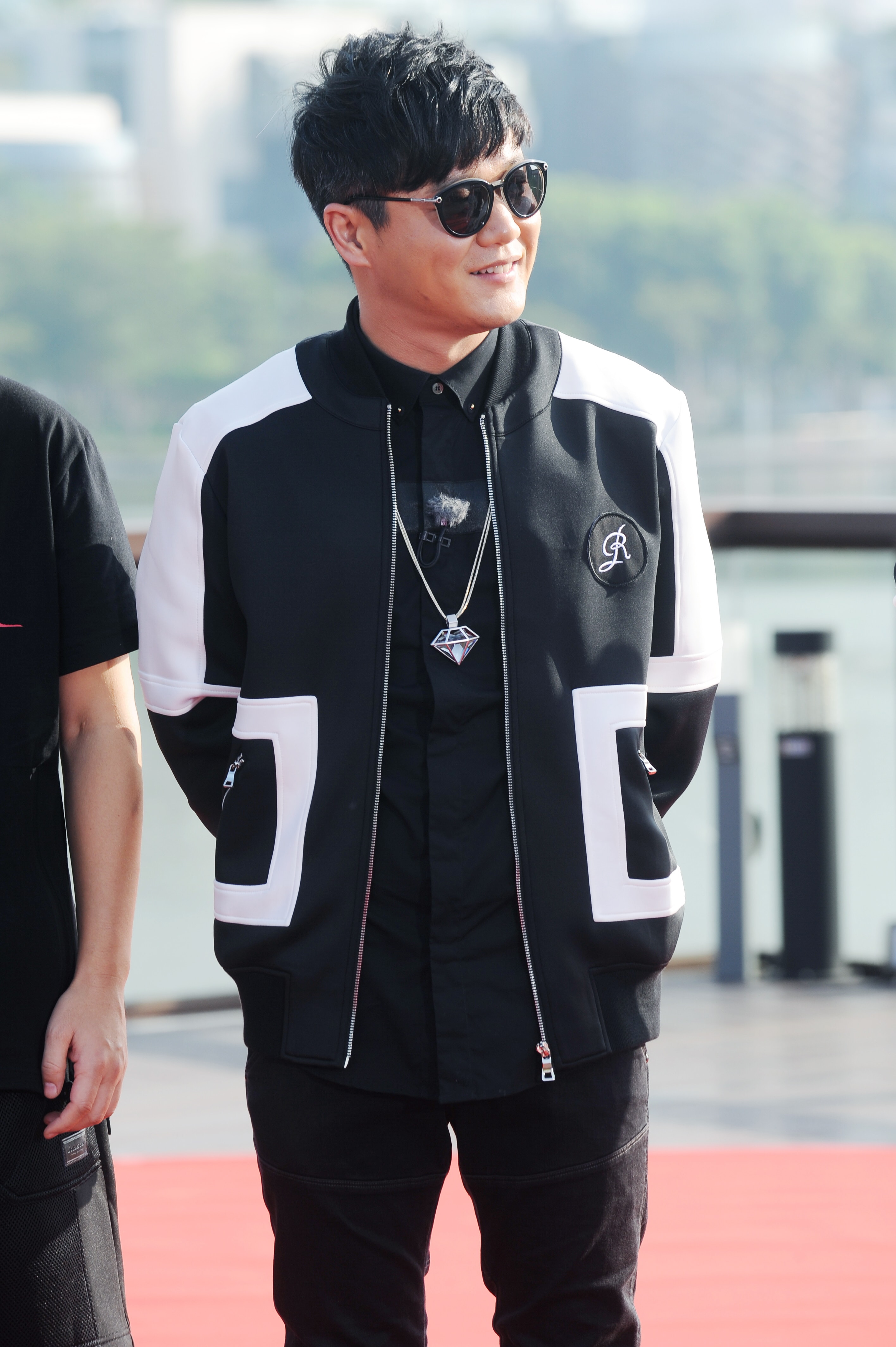 http://www.119127.cn/pics/star/pic/f166a0b42d4fb01d6539f283e8c5ed5f.jpg