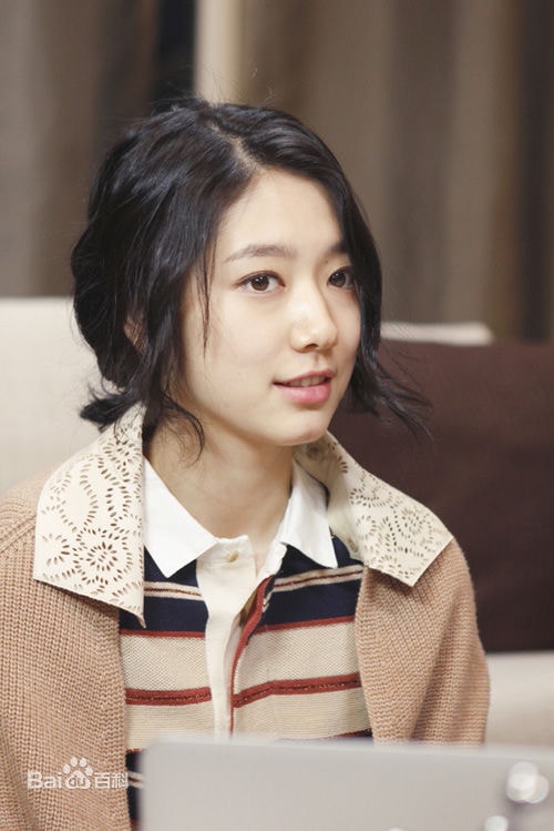 http://www.119127.cn/pics/star/pic/f1af2227e6cb4ee694eb93cde09d620e.jpg