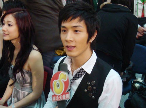 http://www.119127.cn/pics/star/pic/f241dbf9de60815b668093c9e30aca72.jpg