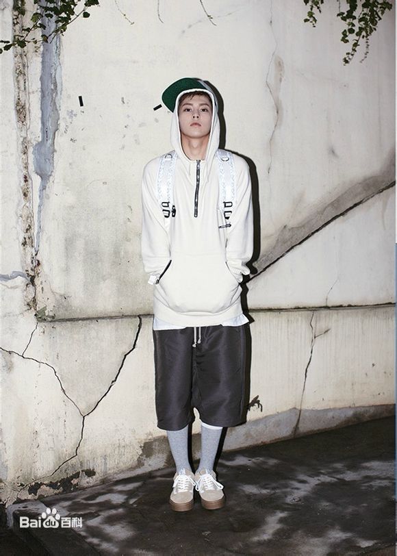 http://www.119127.cn/pics/star/pic/f3674af2c846d9661510343e18ca52b3.jpg