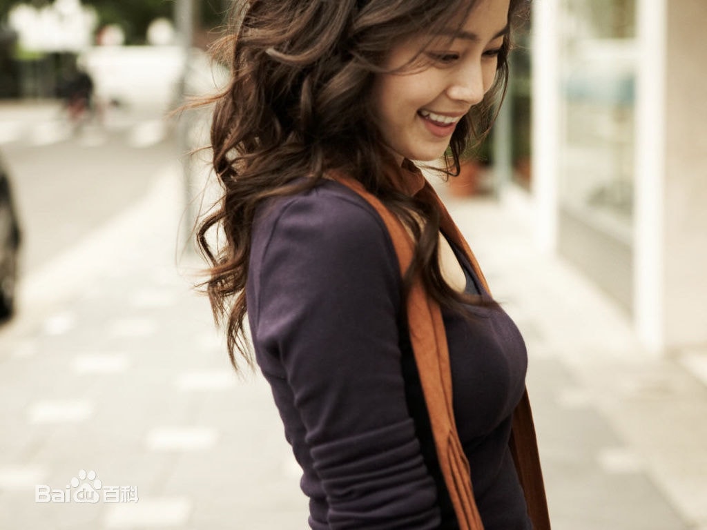 http://www.119127.cn/pics/star/pic/f3c971b2d06c56278f1263800520681c.jpg