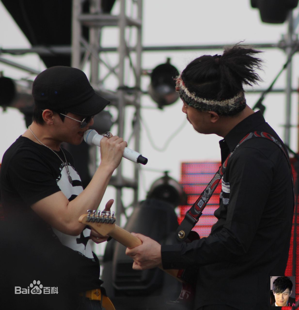 http://www.119127.cn/pics/star/pic/f46ce37429f34f552b06af2104ddd01e.jpg