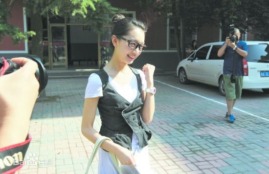 http://www.119127.cn/pics/star/pic/f57ae039abc193d2eb257ff91c1ad4fc.jpg