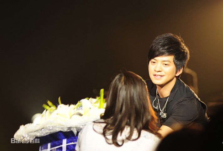 http://www.119127.cn/pics/star/pic/f6538da9a4de5d52a4961426e363487d.jpg