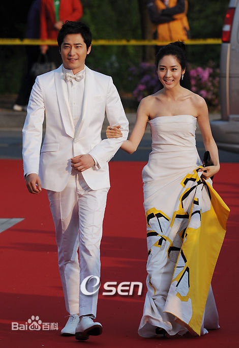 http://www.119127.cn/pics/star/pic/f683c4032520c2143d2d4003ff415674.jpg