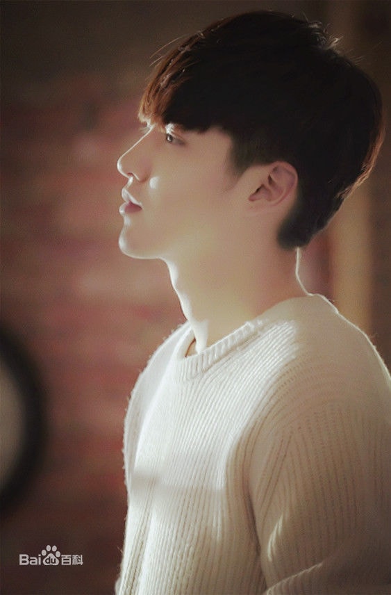 http://www.119127.cn/pics/star/pic/f6caccae44b76281de42b63a3af9a595.jpg