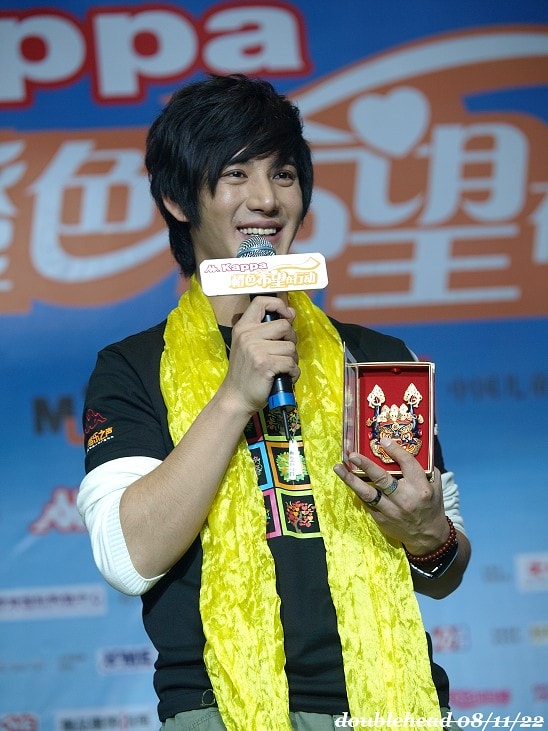 http://www.119127.cn/pics/star/pic/f71355bcaa7d506d07148ea7fcb51426.jpg