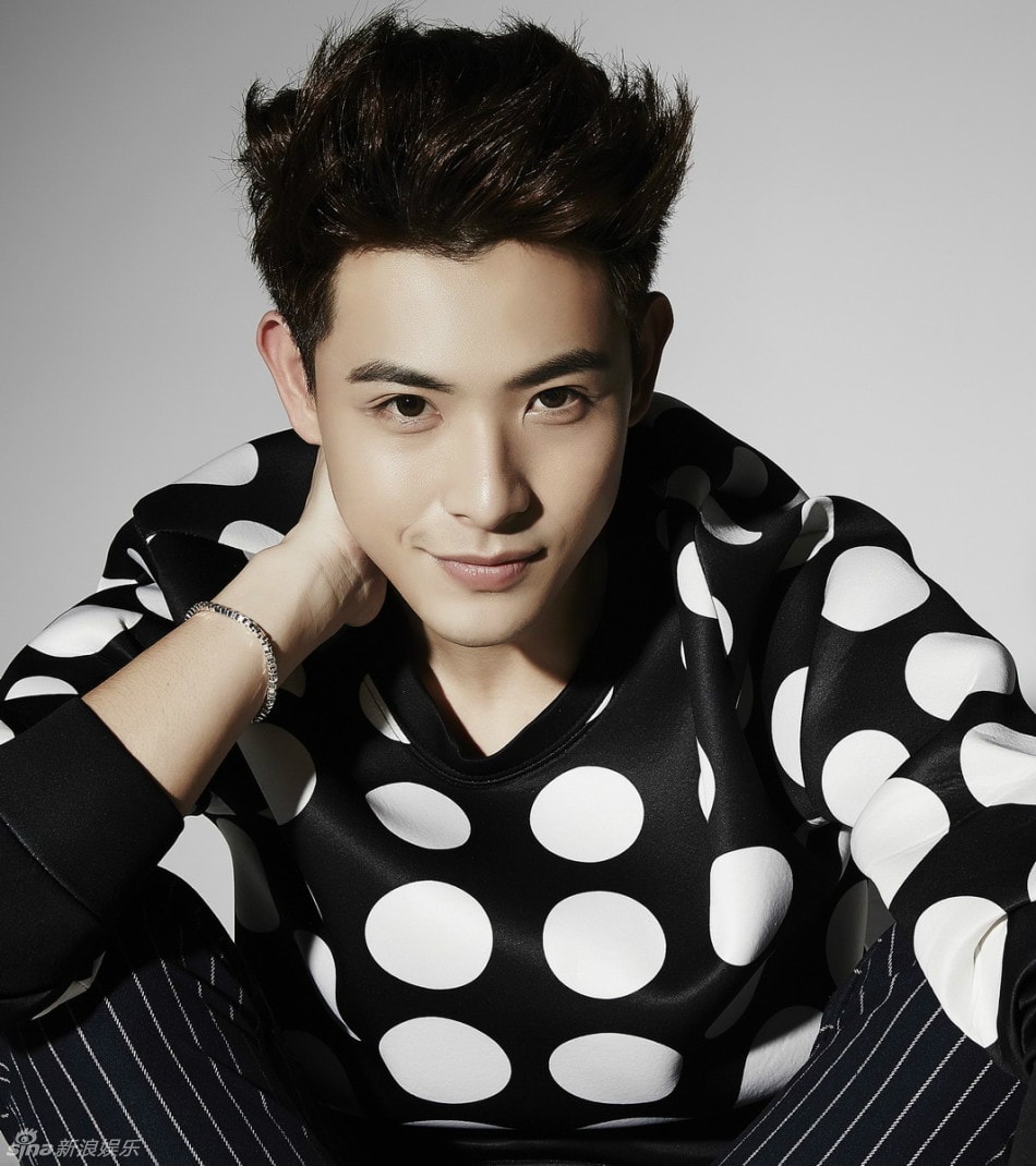 http://www.119127.cn/pics/star/pic/f75cef18e48ffe63623cda435af37466.jpg