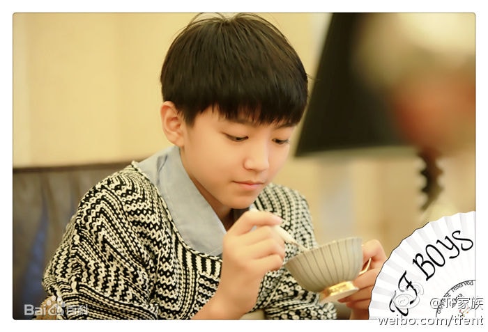 http://www.119127.cn/pics/star/pic/f787d9584670f9e1f7e521b23eb90f52.jpg