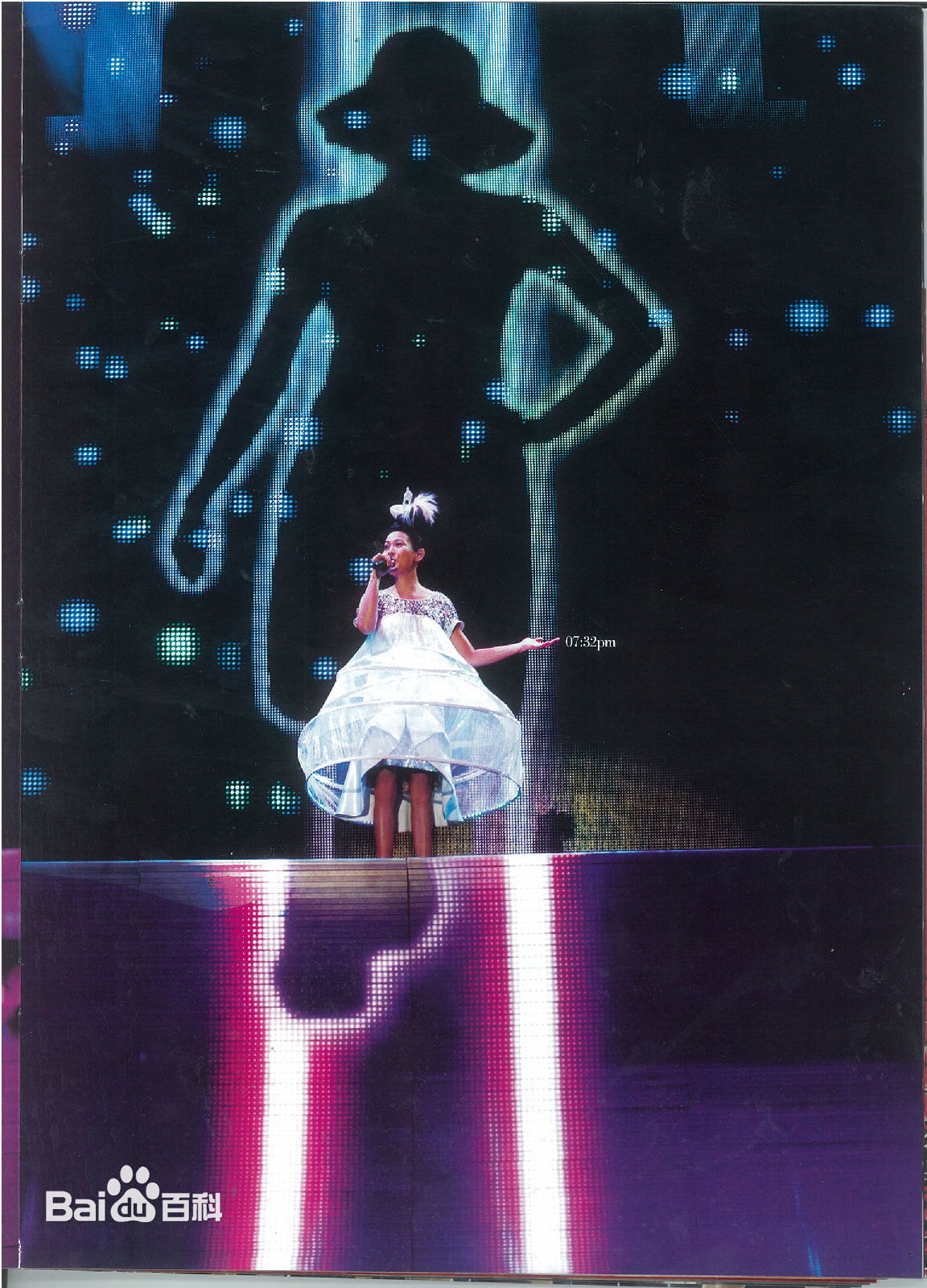 http://www.119127.cn/pics/star/pic/fa6233c9ba92126a3e6e11c26be1ea70.jpg
