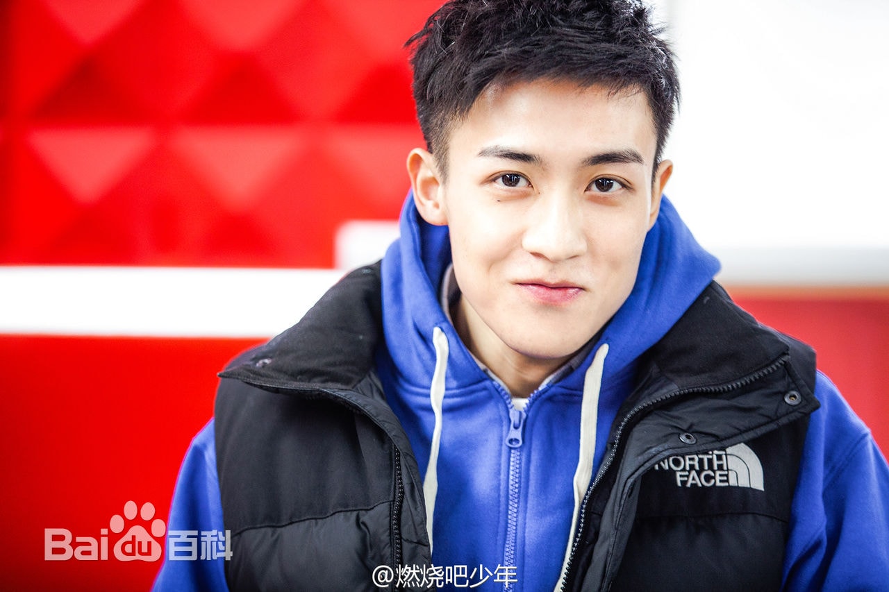 http://www.119127.cn/pics/star/pic/fba7620282880c919f7353f431695cbe.jpg