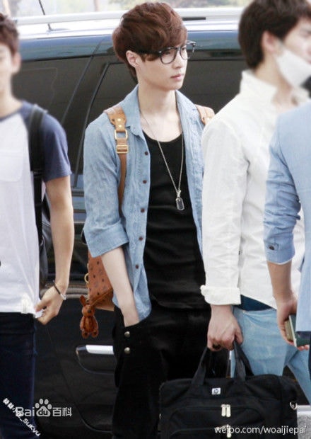 http://www.119127.cn/pics/star/pic/fcd4f0955ec25485489e86aba7f7c8b1.jpg