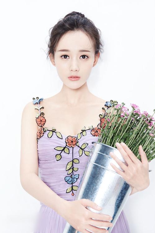 http://www.119127.cn/pics/star/pic/fce8b6ad1259a7e152afd11c53aaf4e6.jpg