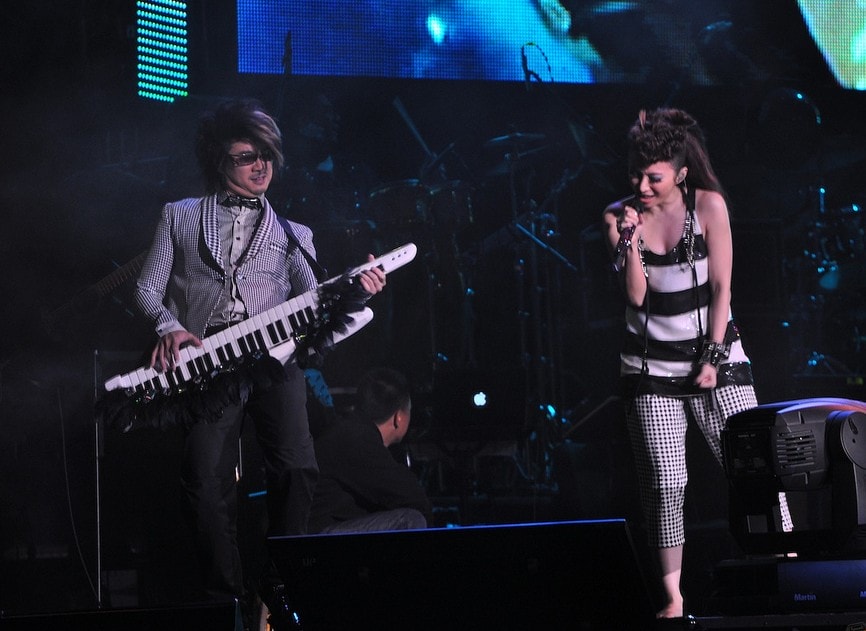 http://www.119127.cn/pics/star/pic/fd6f/1abf80235cd99bc46bab1615d17f.jpg