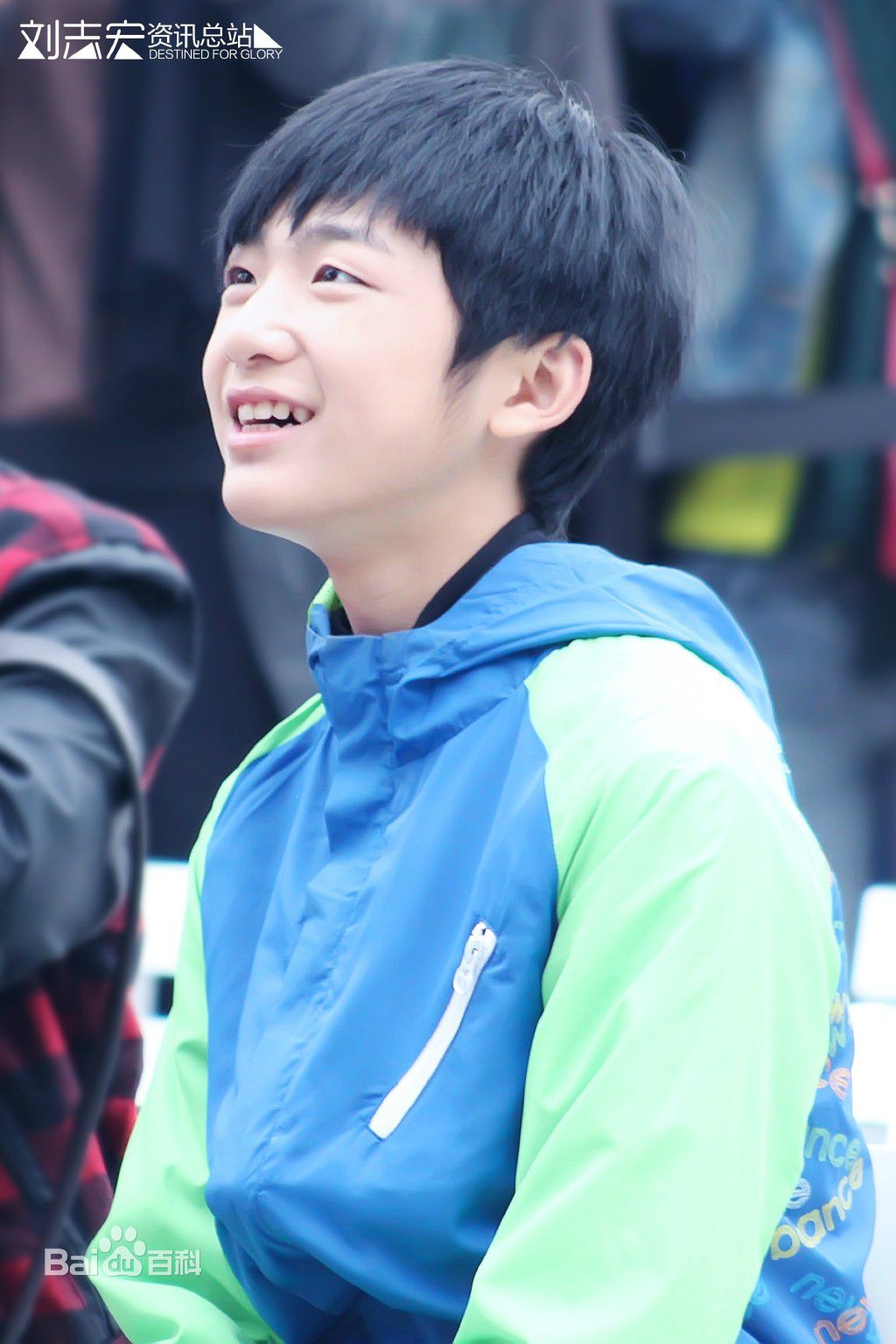 http://www.119127.cn/pics/star/pic/ff10032f950620c533757db253b46878.jpg