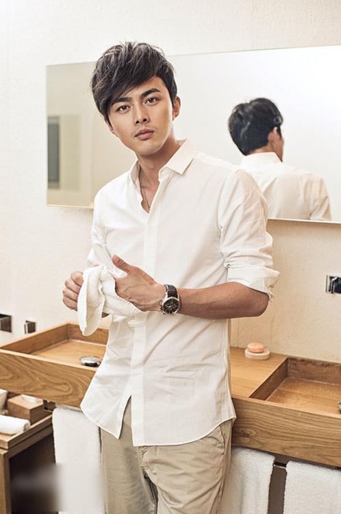 http://www.119127.cn/pics/star/pic/fff3a633be8b0982c86c4ddf232cd09b.jpg